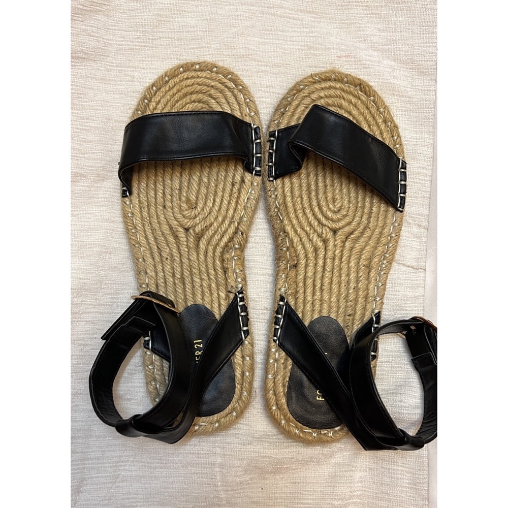 FOREVER 21 espadrille sandals black size 7.5